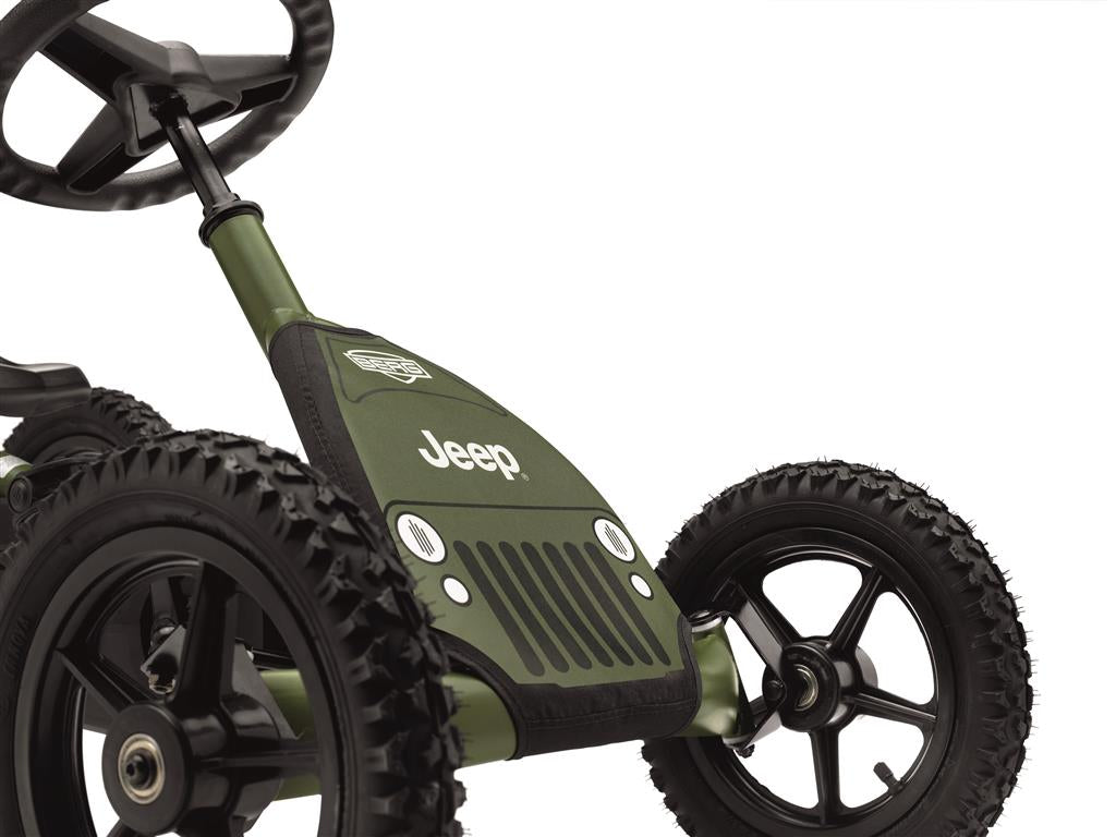 Jeep Junior trampbil närbild av höger bakdäck och kaross med Jeep-logotyp