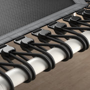 Acon FIT Trampolin Hexagon Vit Närbild av ram och fjädrar.