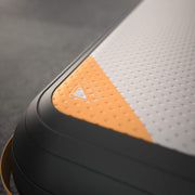 Detalj av en uppblåsbar Triangle Blockista från Acon X.